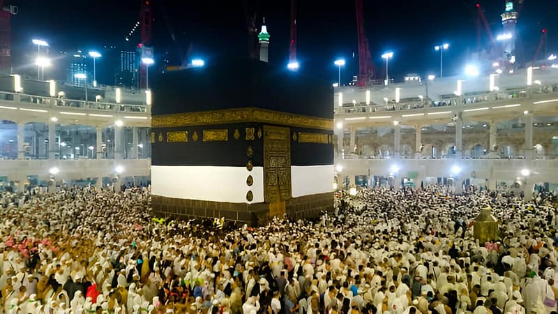 Umrah to Eid Complete Hajj Experience
